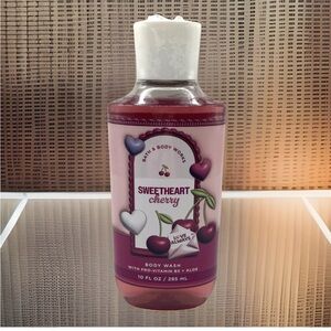 Bath & Body Works Body Wash- Sweetheart Cherry (10 fl oz)
